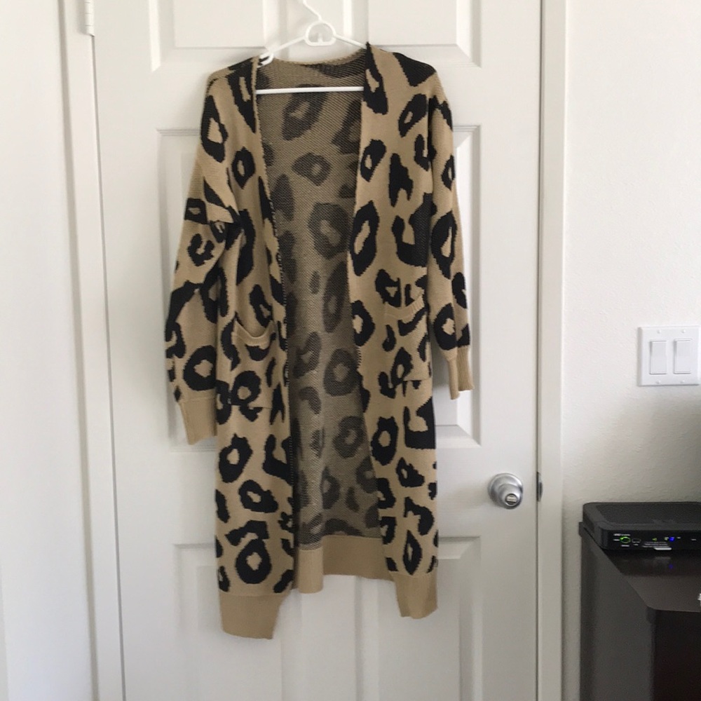 Long leopard cardigan